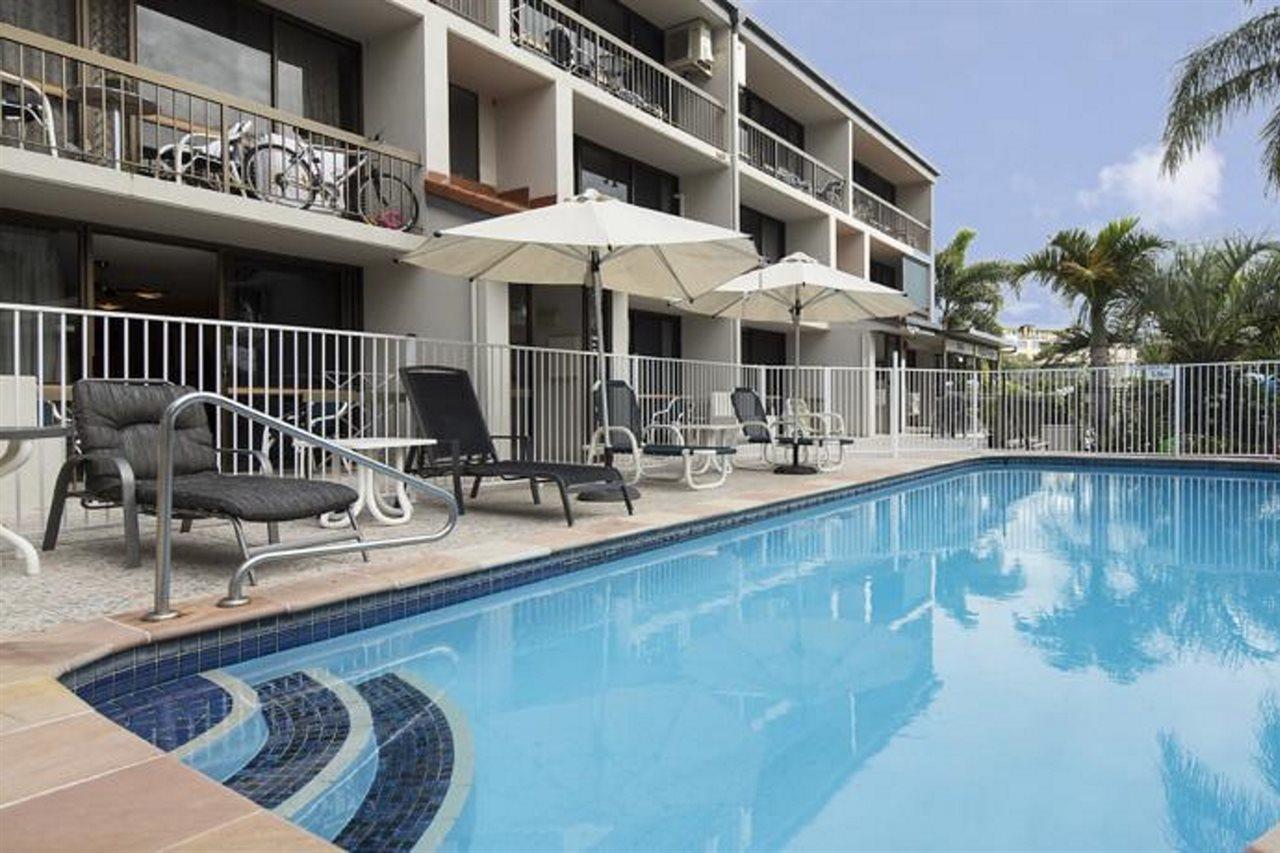 Burleigh Palms Holiday Apartments 골드코스트 외부 사진